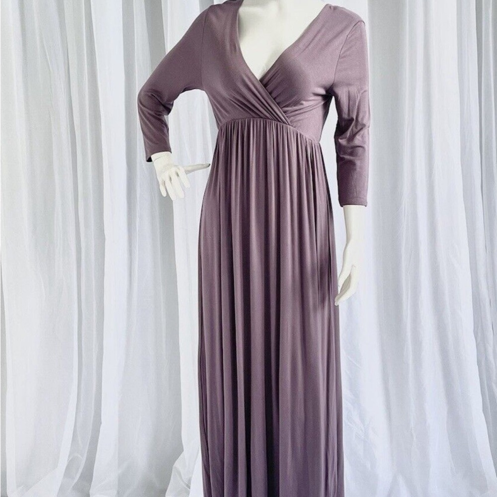 NWT Mother Bee Maternity V-Neck Maxi Dress โ Purple, Size Medium - Picture 3 of 4